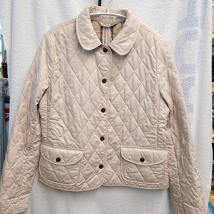 버버리 퀼팅 자켓 런던 여성 S 새 상품급