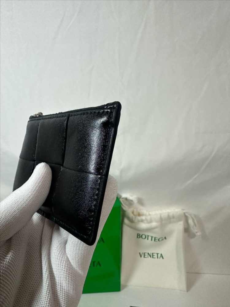 보테가베네타 지퍼 카드지갑 블랙 (OS)--4