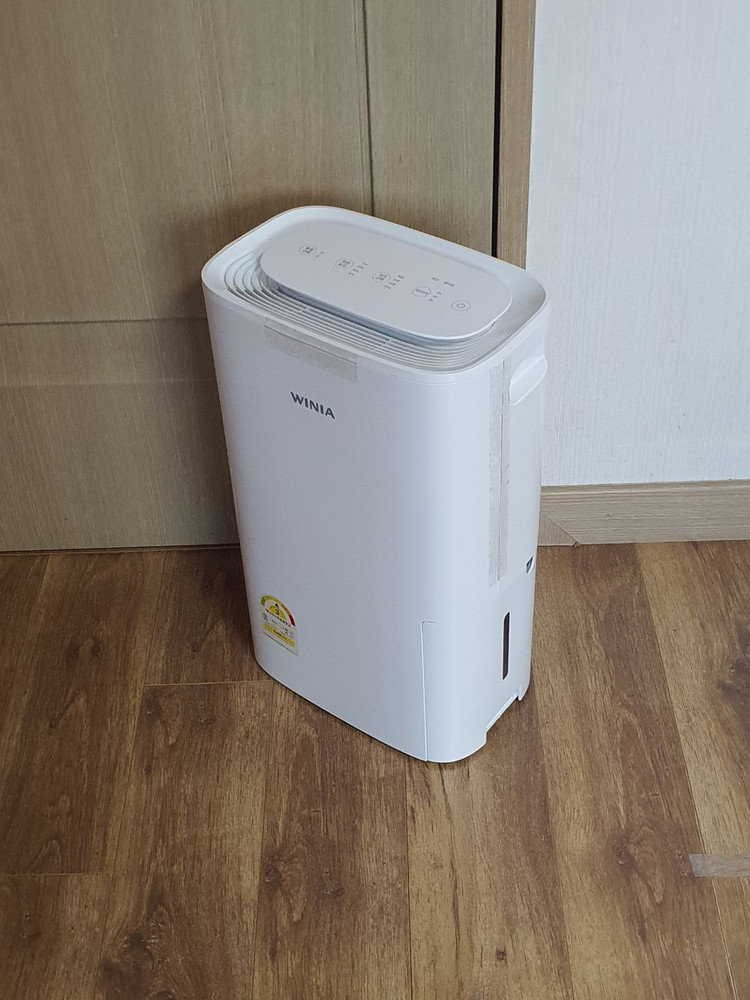 위니아 제습기 이미지