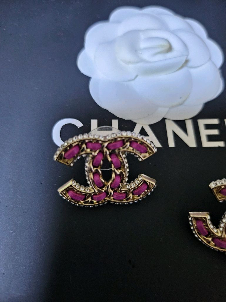 샤넬 CC로고 귀걸이 이미지