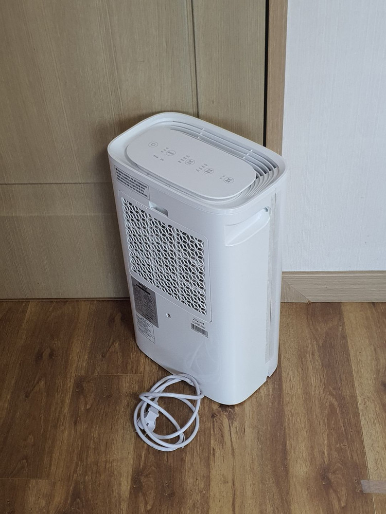 위니아 제습기 이미지