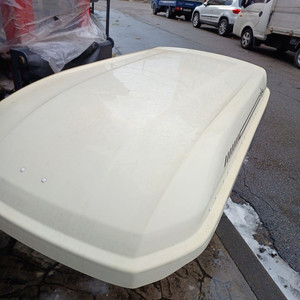 티볼리에어 코토 일체형루프박스 화이트(심한 변색)