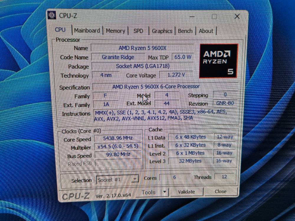 9600X , RTX4070TI SUPER 본체 팝니다--2