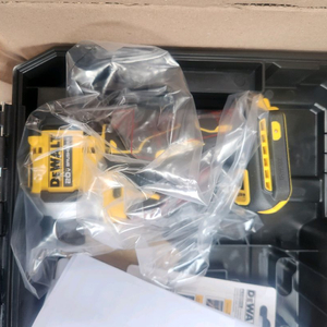 디월트 임팩드릴(DCF850)베어툴+케이스 팝니다 이미지