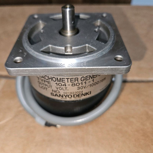 산요덴키 타코제네레이터 TG 1000RPM/30V 신품급1개월 이내 단기실사용 신품급 이미지