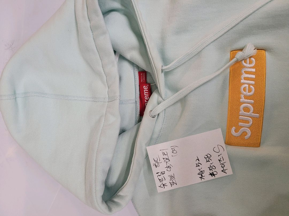 슈프림 후드 포켓 약기모티 여성 S 이미지