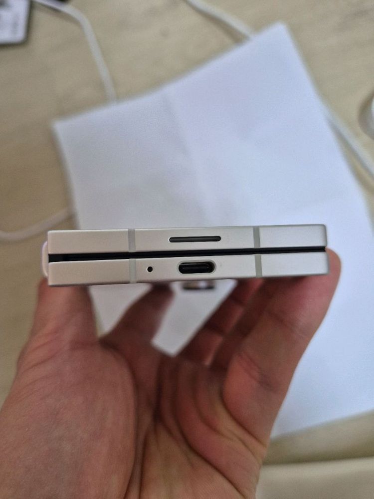 Z폴드6 자급제 512GB 팝니다.창원.김해--7