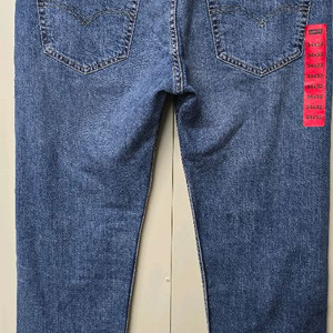 리바이스 502 타퍼 스타일 청바지