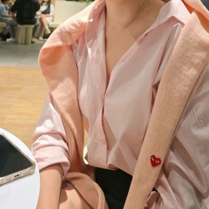 꼼데가르송핑크가디건