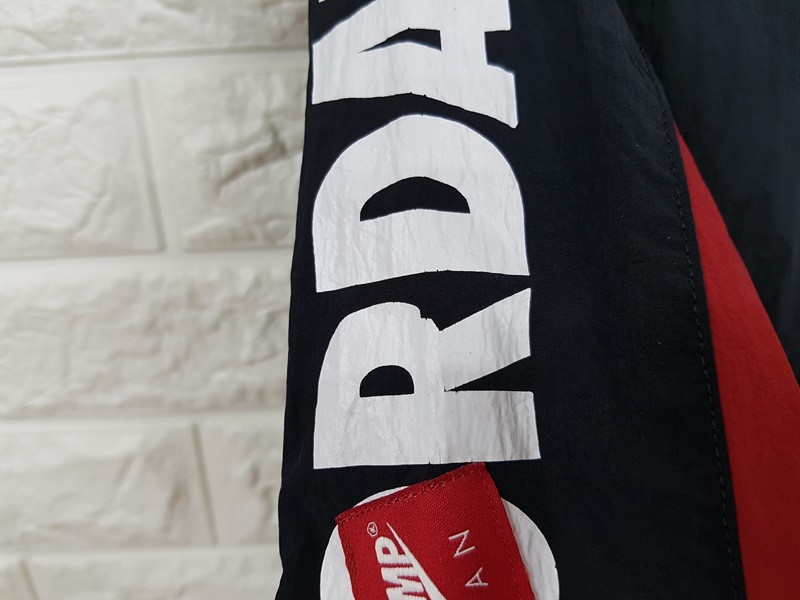 나이키 조던 바람막이 점퍼 키즈 7-8세 (116-120cm)--2