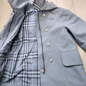 정품.최신형) 10y 버버리 키즈 트렌치 자켓 코트