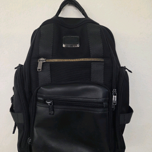 투미 블랙 백팩