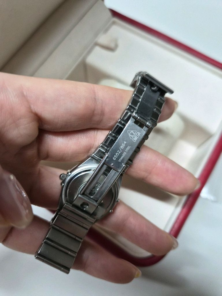 오메가 컨스틸레이션 여성 이미지