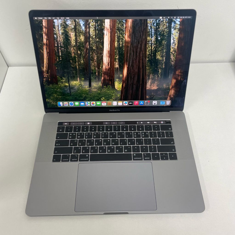 맥북프로 2019 터치바 A1990 i9 16램 512용량 배터리100--1