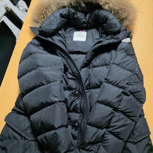 몽클레어 클루니 4사이즈 블랙 정품 코요테퍼