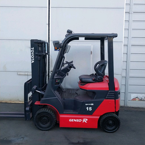 도요타 전동지게차 1.5톤 자동발장착 2022년식 8FBH15 이미지