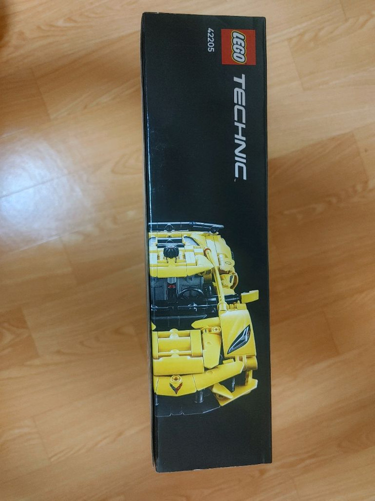 (미개봉)(정품) 레고 42205 쉐보레 콜벳 팝니다.--3