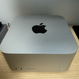 애플 맥 스튜디오 M1 Max 1TB / 32GB / GPU 32코어