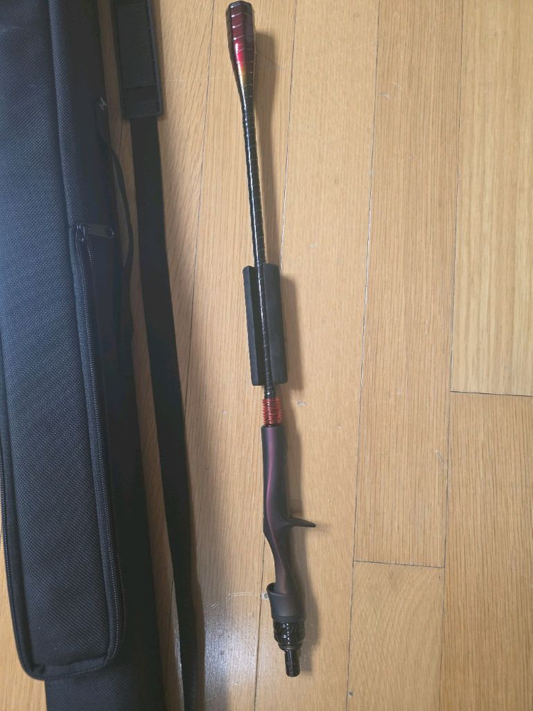 JS컴퍼니 참 N 블랙라벨 BC682JSC 다운샷 외수질 낚시대 팝니다~ 이미지