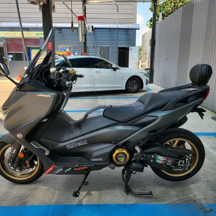 2021년식 TMAX560 테크맥스--3