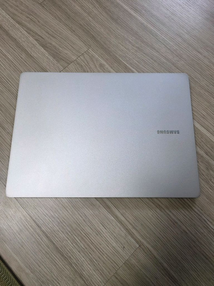 신품급 14인치 갤럭시 북5프로 고사양 노트북 울트라5 16램--1
