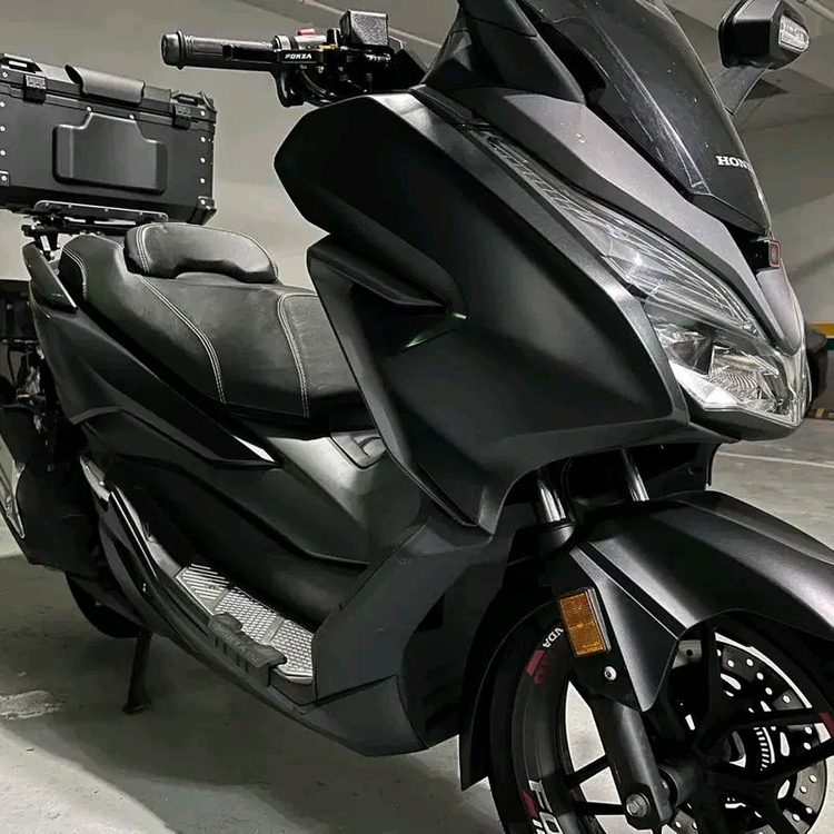 2018년식 포르자 300 판매합니다--5