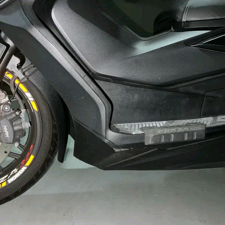 2018년식 포르자 300 판매합니다--8