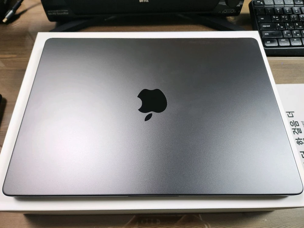 맥북 14인치 M4 Pro (14c, 20g) 24g, 1tb 이미지