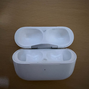 에어팟 프로2 케이스 팝니다 이미지