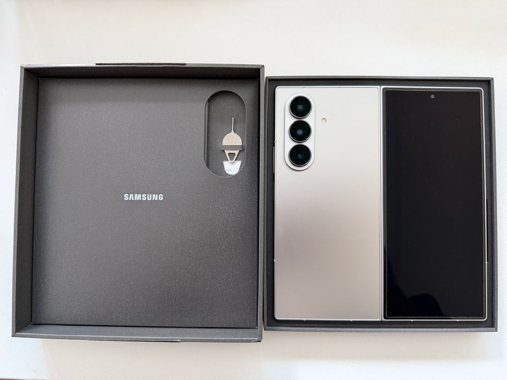 갤럭시 Z 폴드7 512GB 실버--1