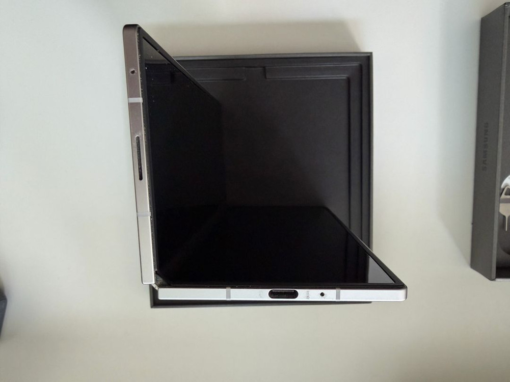 갤럭시 Z 폴드7 512GB 실버--4