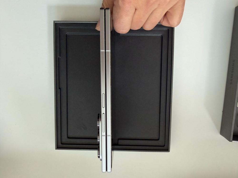 갤럭시 Z 폴드7 512GB 실버--6