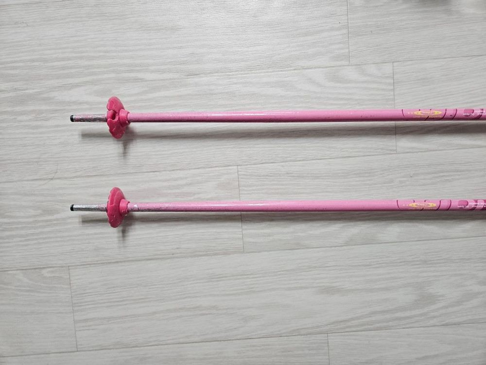어린이 스키 130cm (NORDICA TEAM RACE J 140) + 폴대 + 가방 팝니다. 이미지