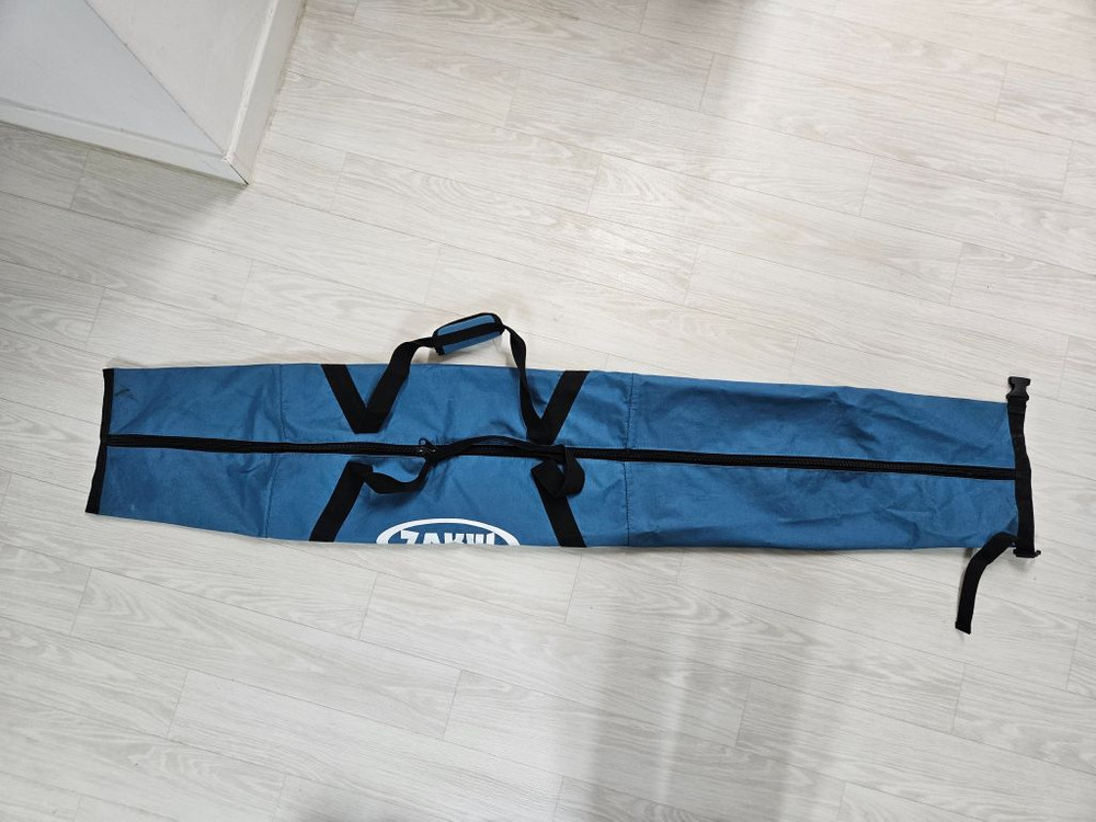 어린이 스키 130cm (NORDICA TEAM RACE J 140) + 폴대 + 가방 팝니다. 이미지