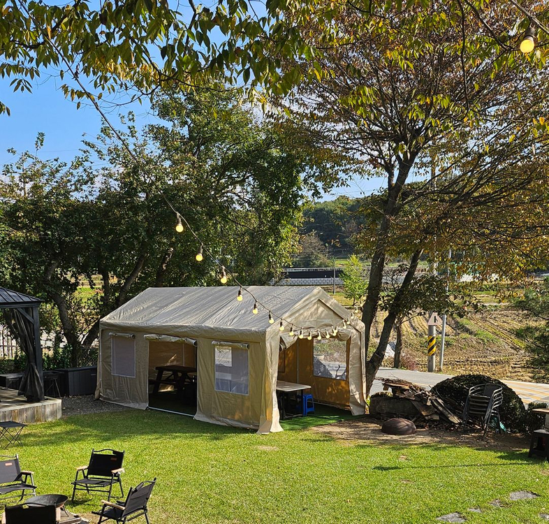 테라스 그늘막 창고 장박 농막 가제보 캐노피천막 야외 캠핑 옥상 몽골텐트 천막 이미지