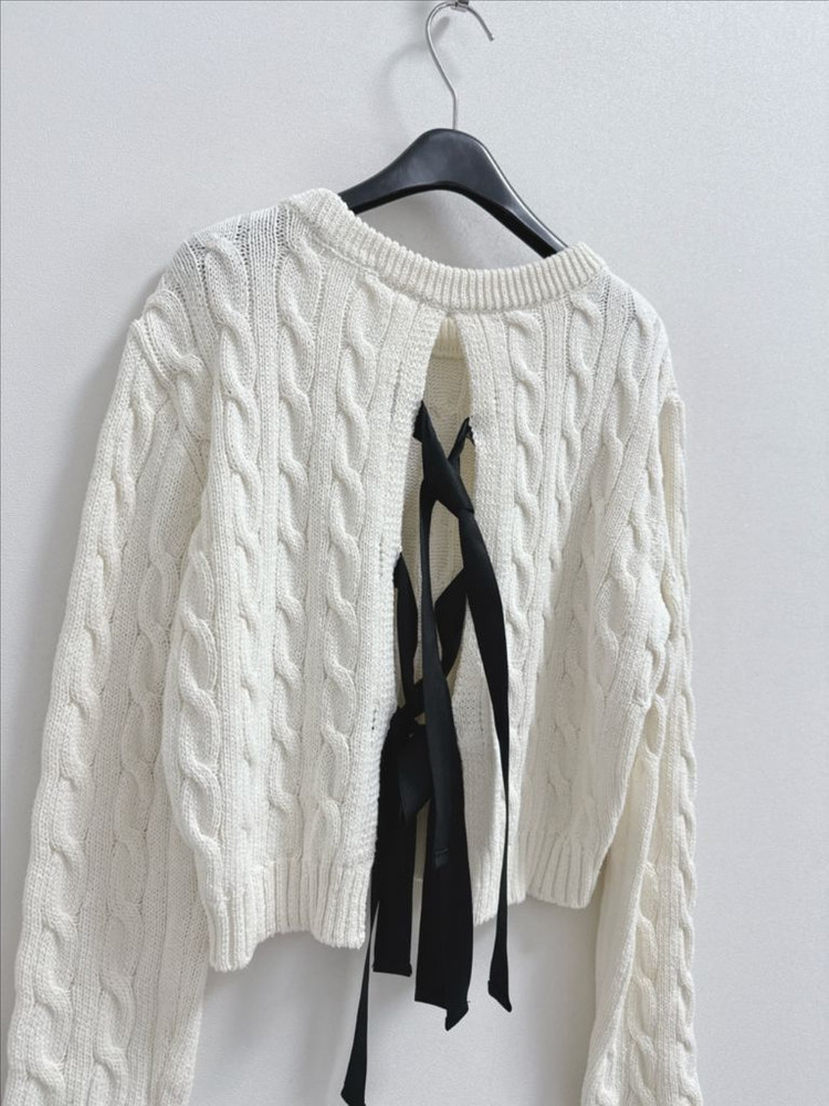 르스모킹 백타이 코튼 케이블 니트 이미지