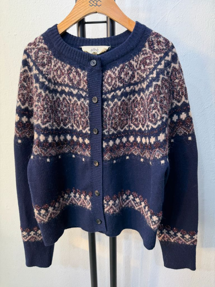정품) 아떼 바네사브루노 21ss 노르딕 패턴 네이비 가디건 S--2
