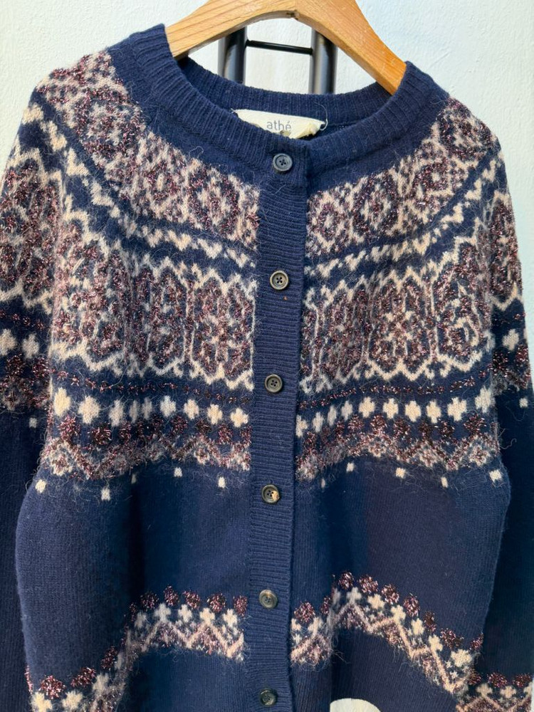 정품) 아떼 바네사브루노 21ss 노르딕 패턴 네이비 가디건 S--3