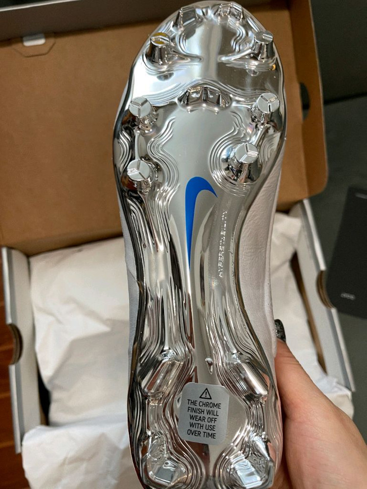 나이키 티엠포 레전드9 엘리트 MI AG 천연잔디 축구화 270--2