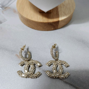 샤뉄 샴페인골드 딸랑귀걸이