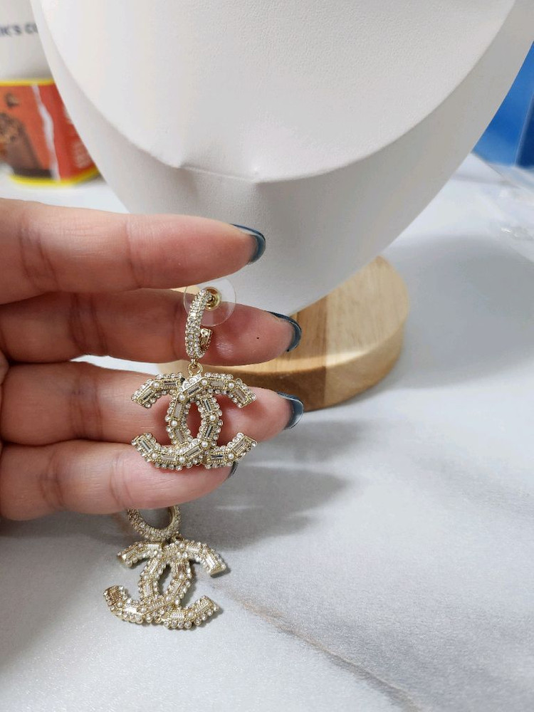 샤뉄 샴페인골드 딸랑귀걸이--2