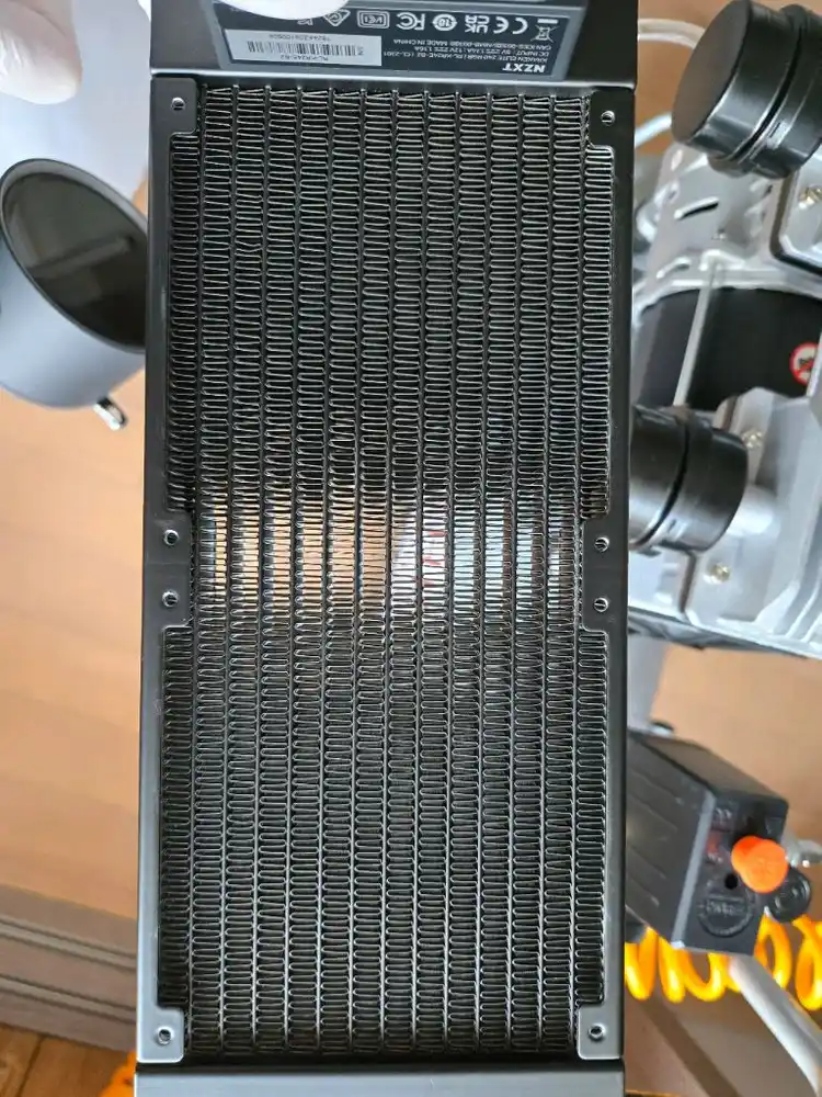nzxt kraken 240 elite rgb v2 black 팝니다 이미지