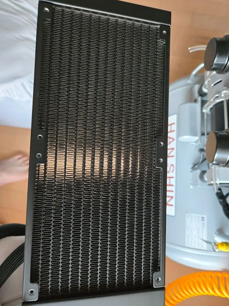 nzxt kraken 240 elite rgb v2 black 팝니다 이미지