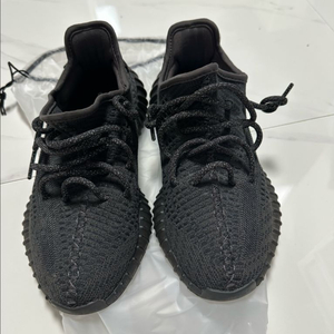 이지부스트 350 V2 트리플블랙 235사이즈 이미지