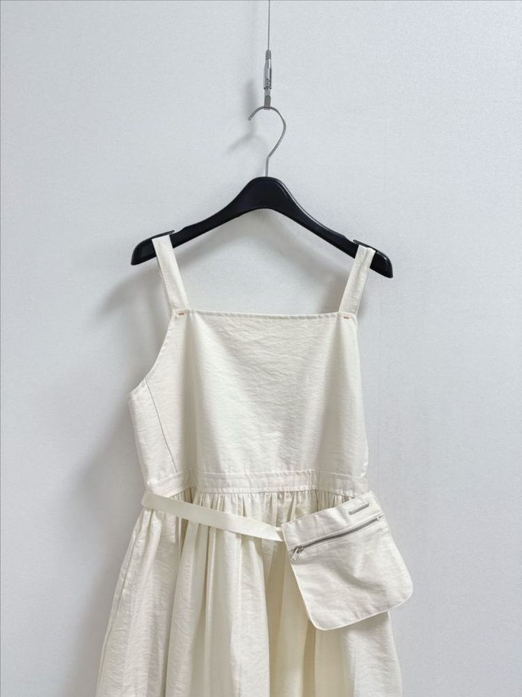 포에토 코튼 오버롤 원피스 이미지