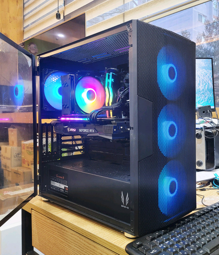 고사양 게이밍 컴퓨터본체(인텔 i5 12400F/RTX3070상급/16G램/m.2 512G)--1