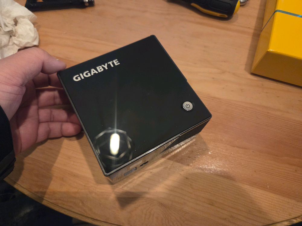 미니피씨 PC 기가바이트 브릭스 프로 Brix Pro GB-BX i5-5575--1