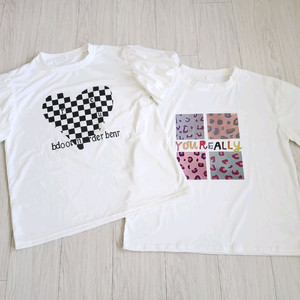 [새제품]프린트 반팔 티셔츠 2종 몽땅 1만원