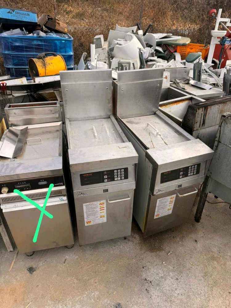 오래된 고장 업소용 가스 튀김기 5만에 대량 매입합니다 이미지