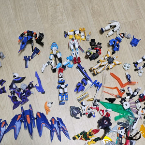 건담,골판지전사,등 프라모델(부품용)